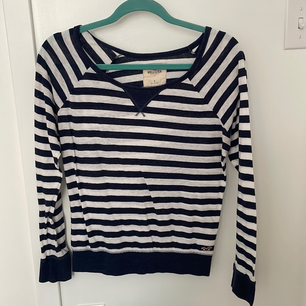 Hollister long sleeve shirt